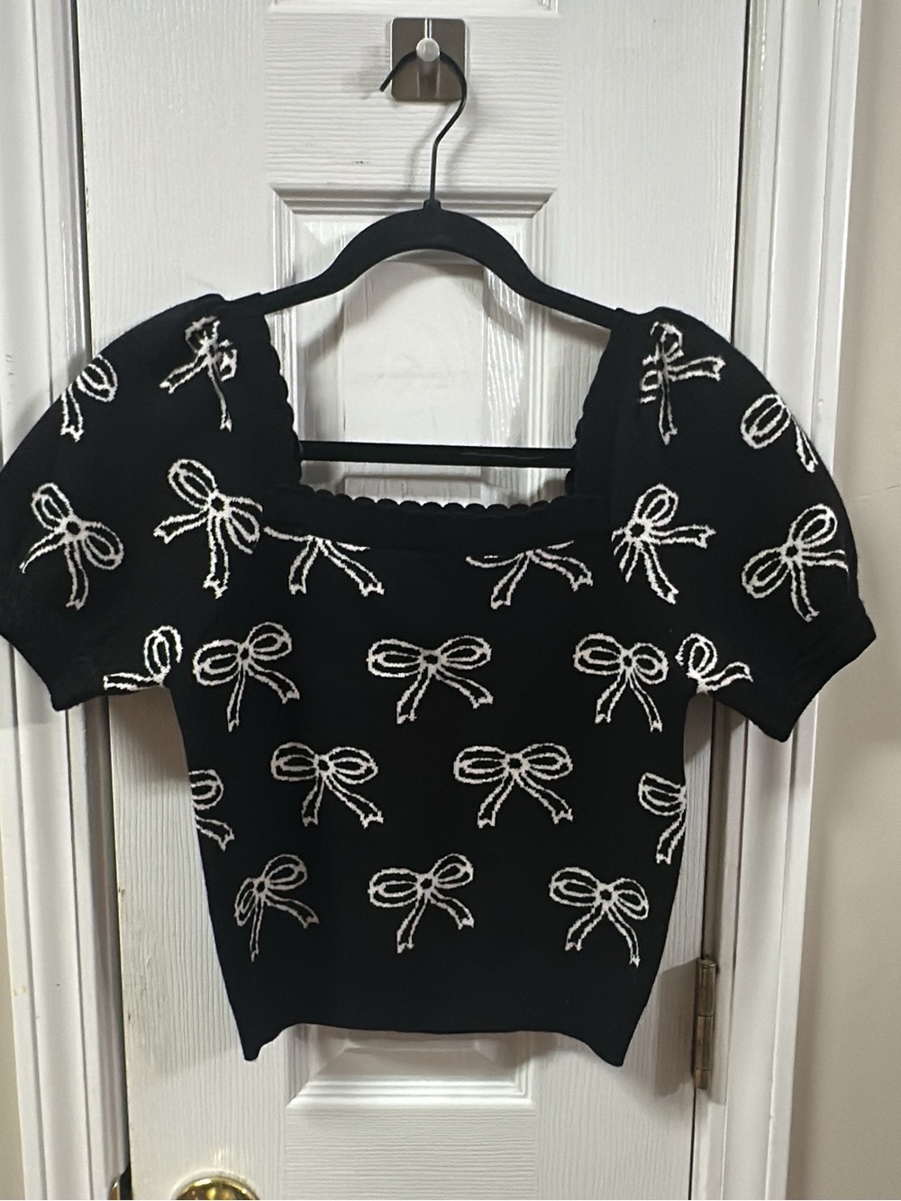 Willow & Wind Black and White Women's Knit Top - Medium (mix35)